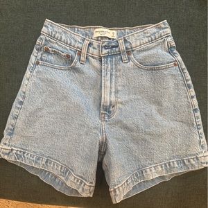 Abercrombie dad shorts size 25